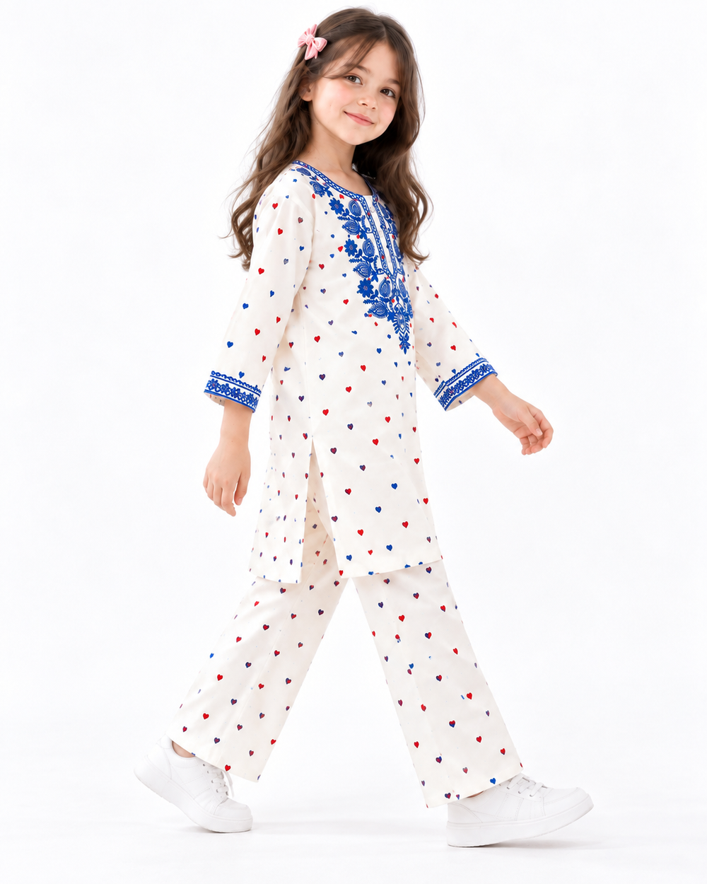 Embroidered Heart Winter Kurta Set | white