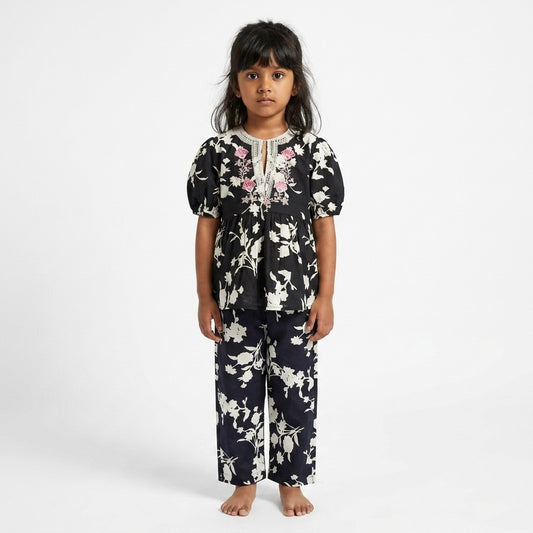 EMBROIDED FLORAL | BLACK